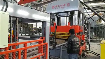 液壓磚機(jī)處理固廢、泥巴磚
